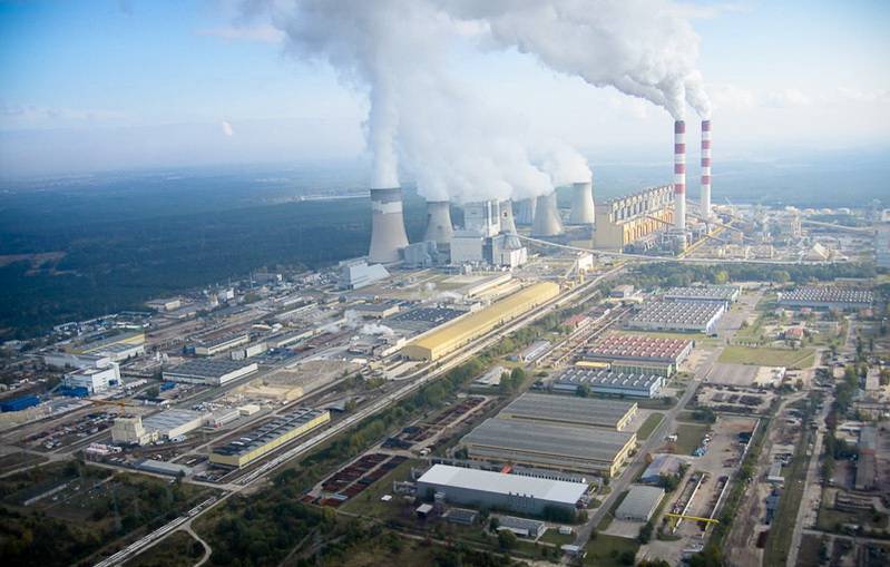 Bechatow_Elektrownia1