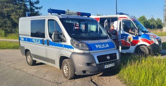 Udawał chorego, bo nie miał jak wrócić do domu! Awantura na Wspólnej. Policja interweniowała wobec agresywnego "pacjenta